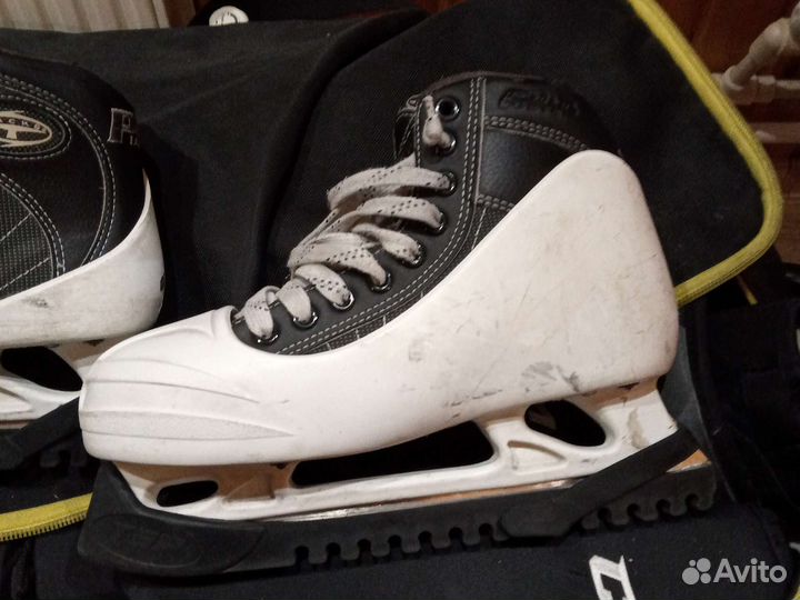 Коньки хоккейные вратарские