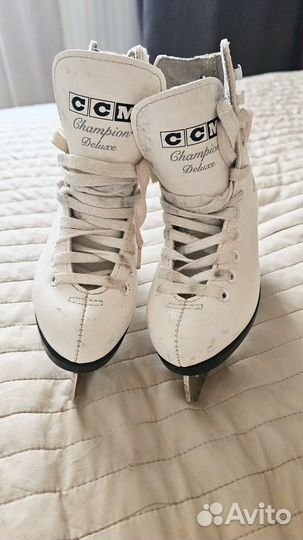 Коньки фигурные CCM 27