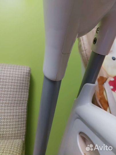 Стульчик-электрокачели Nuovita