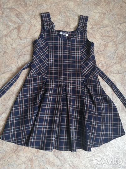 Школьный сарафан 140