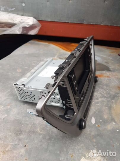 Штатная магнитола на hyundai solaris 2