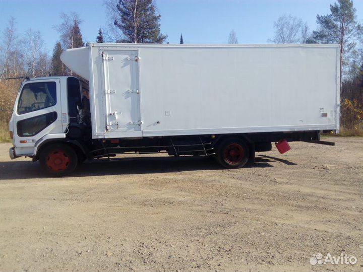 Mitsubishi Fuso Fighter, 2005