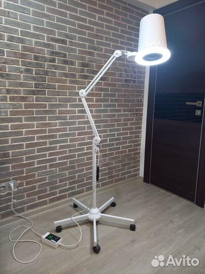 Вытяжка для педикюра 4blank