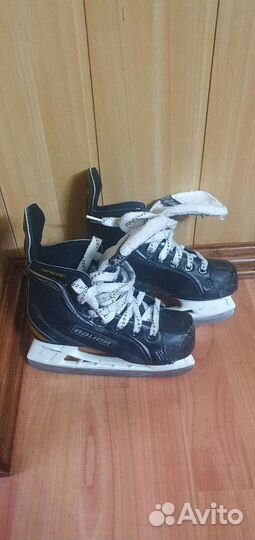 Хоккейные коньки bauer