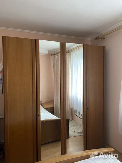 Спальный гарнитур