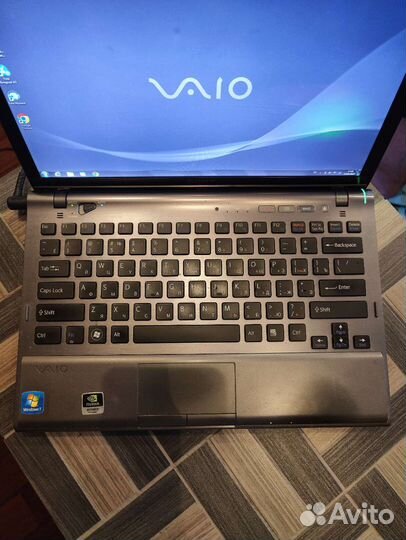 Sony Vaio vpcz1 запчасти