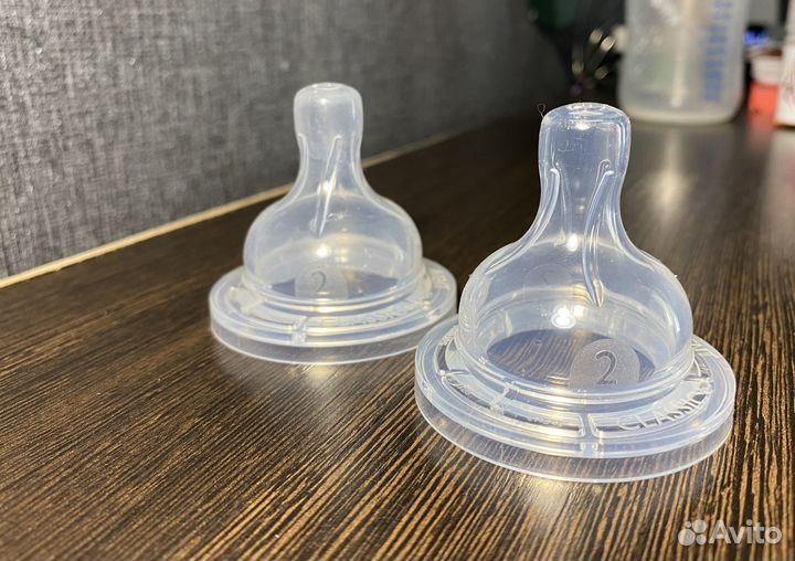 Соски бутылочные Avent Anti-colic 0+ и 1+