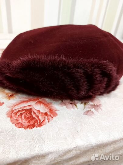 Шапка женская новая