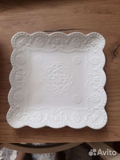 Ваза для фруктов, ОАЭ