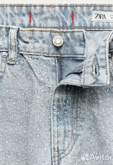 Джинсы Zara с каплями в наличии