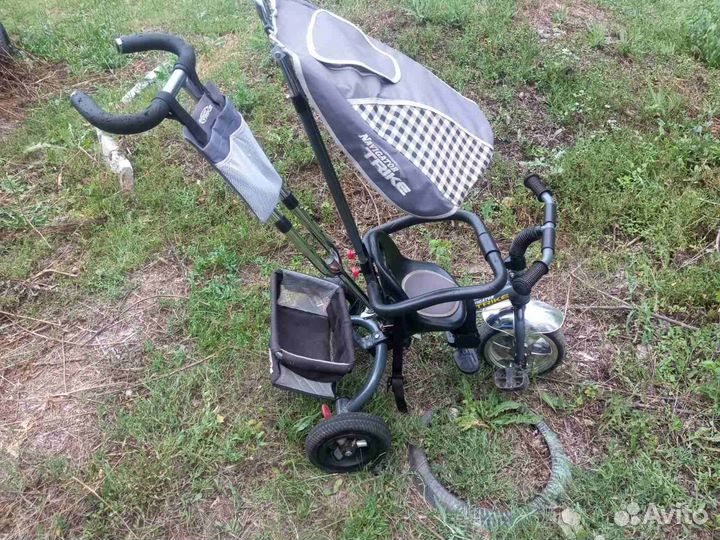 Трехколесный велосипед