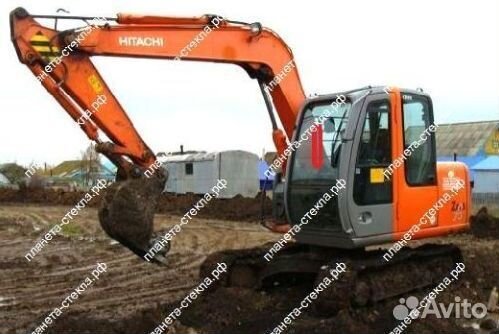 Стекло для экскаватора гусеничного Hitachi zx 70/7