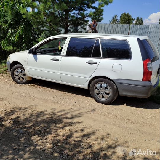 Mitsubishi Lancer 1.6 AT, 2003, 200 000 км