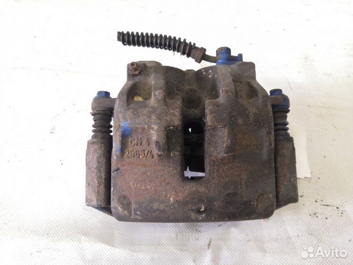 Суппорт тормозной передний левый Land Rover