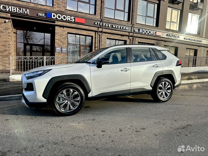 Toyota RAV4 2.0 CVT, 2023, 15 км