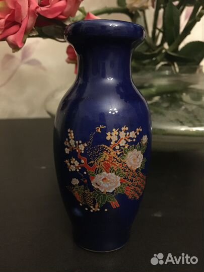 Фарфоровые вазочки