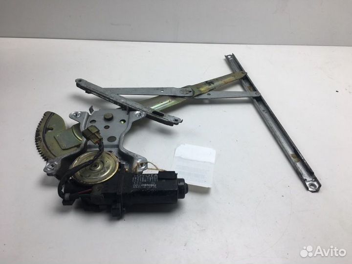 Стеклоподъемный механизм передний левый Toyota