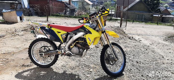 Suzuki RM-Z 250 Fuel Injection