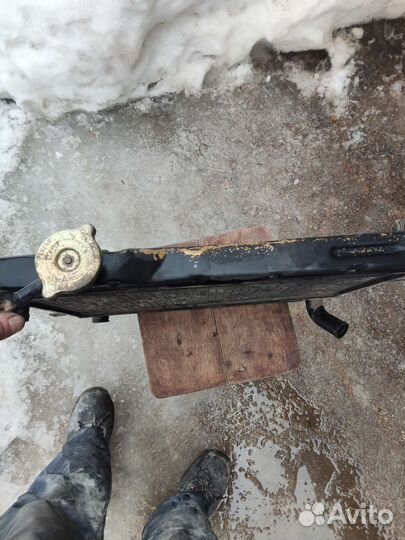 Радиатор охлаждения ваз 2106