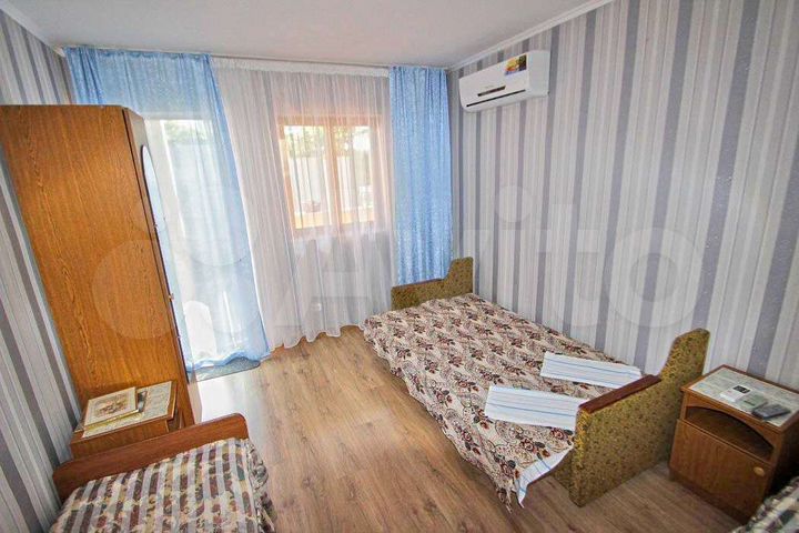 Комната 22 м² в 5-к., 1/1 эт.