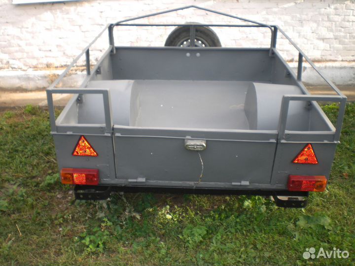 Прицеп легковой