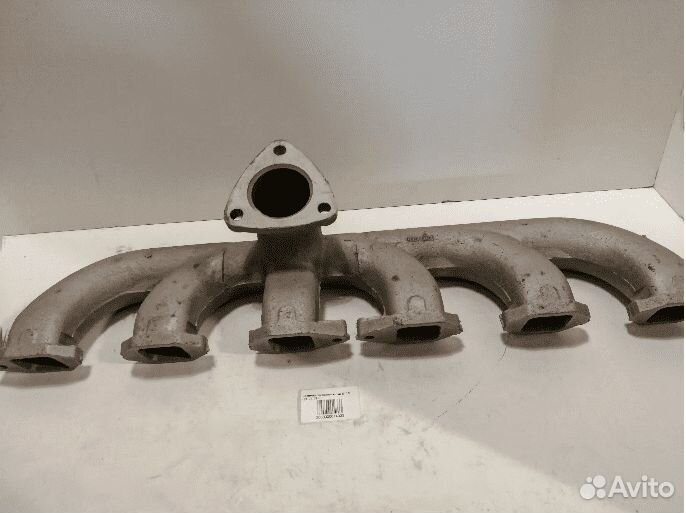 Коллектор выпускной 6110