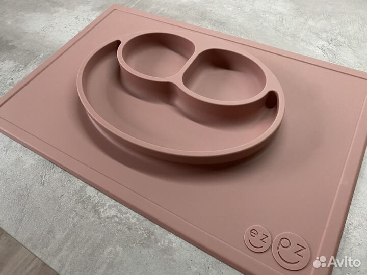 Силиконовая детская тарелка ezpz