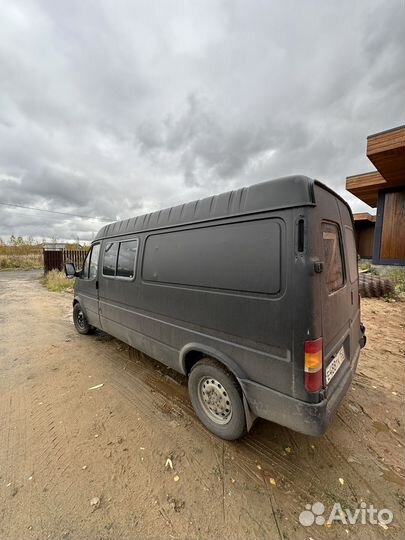 Ford Transit цельнометаллический, 1996