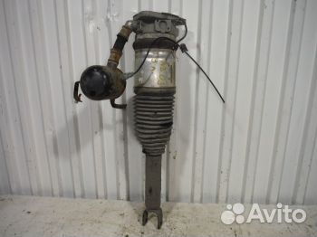 Пневмоамортизатор задний левый