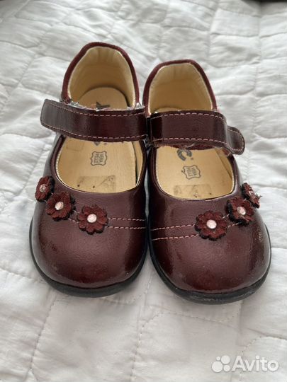 Туфли для девочки