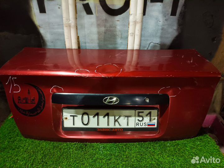 Крышка багажника Hyundai Accent