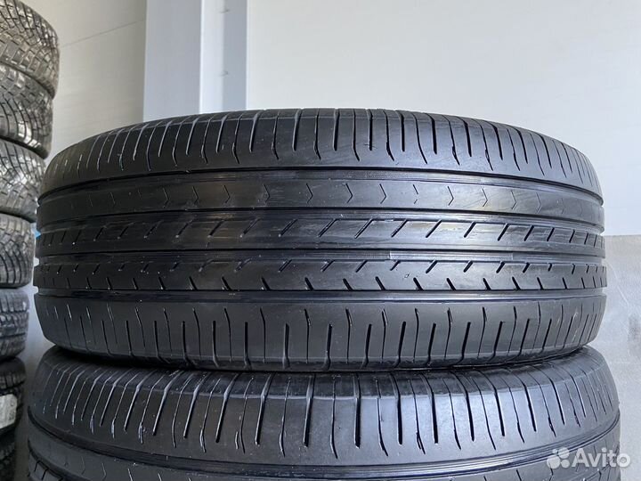 Continental ContiPremiumContact 5 SUV 235/65 R17 104V