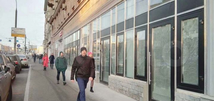 Аренда торгового помещения 189.5 м2