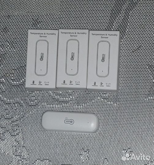 Датчик температуры и влажности wifi tuya SMART