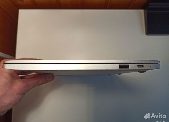 Xiaomi mi notebook air 12.5