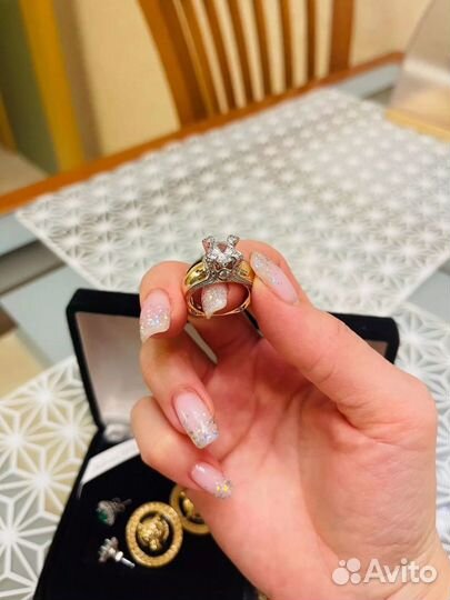Шикарное кольцо
