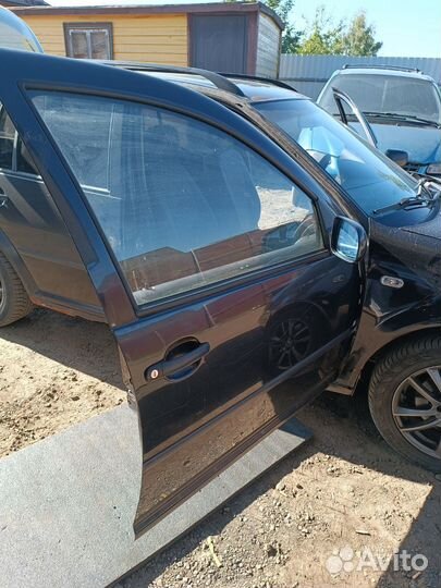 Дверь Volkswagen golf 4