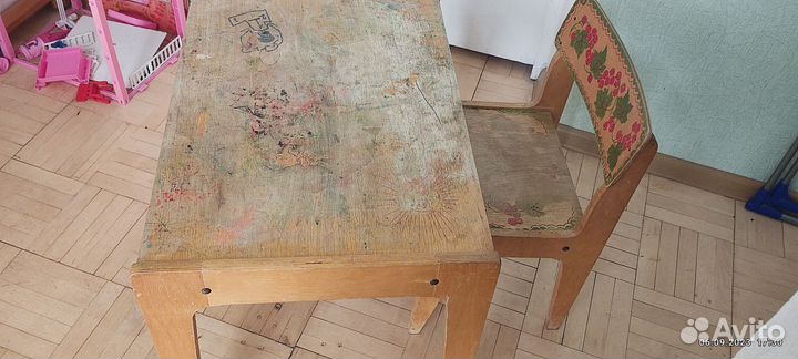 Детский стол и стул