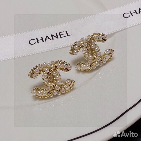 Серьги Chanel