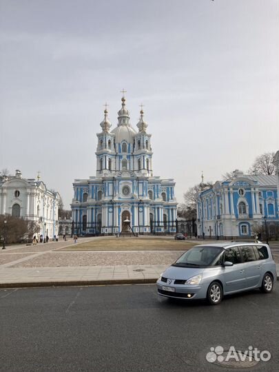 Обзорная экскурсия на машине по центру Петербурга