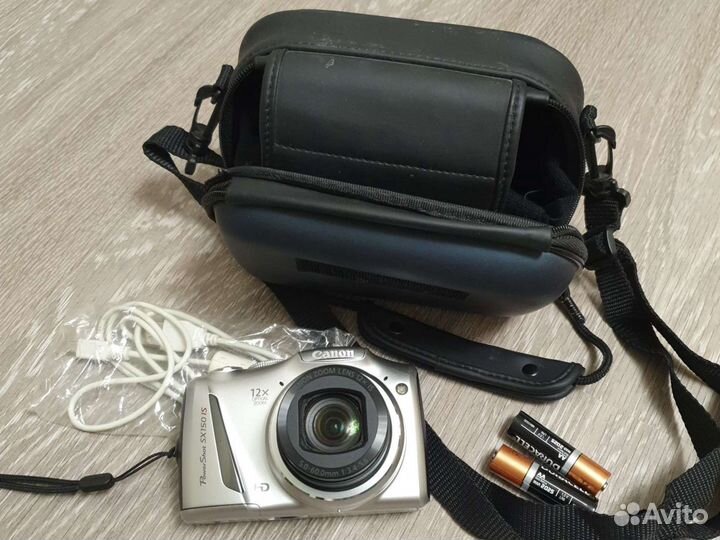 Фотоаппарат Canon PC1677