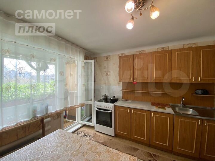 4-к. квартира, 102,3 м², 2/5 эт.