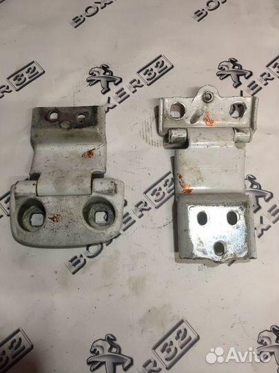 Петли задних дверей Пежо боксер 3