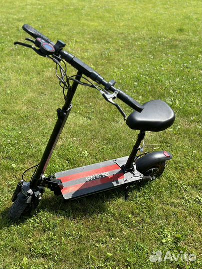 Самокат взрослый электрический Gugoo max speed