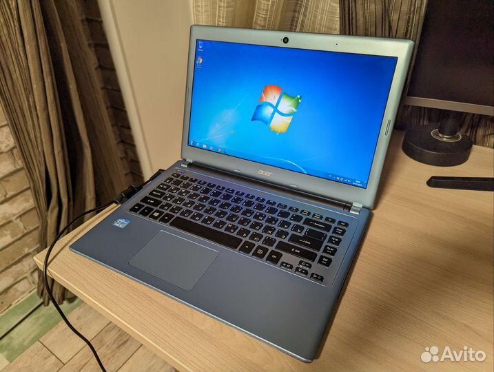 Ноутбук Acer i3-2365M/Intel HD 3000/500HDD/4RAM