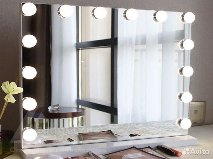 Зеркало гримерное