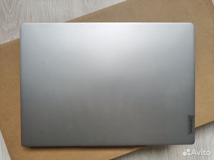 Lenovo IdeaPad Pro 5 Ryzen 7 7735HS 16/512 GB