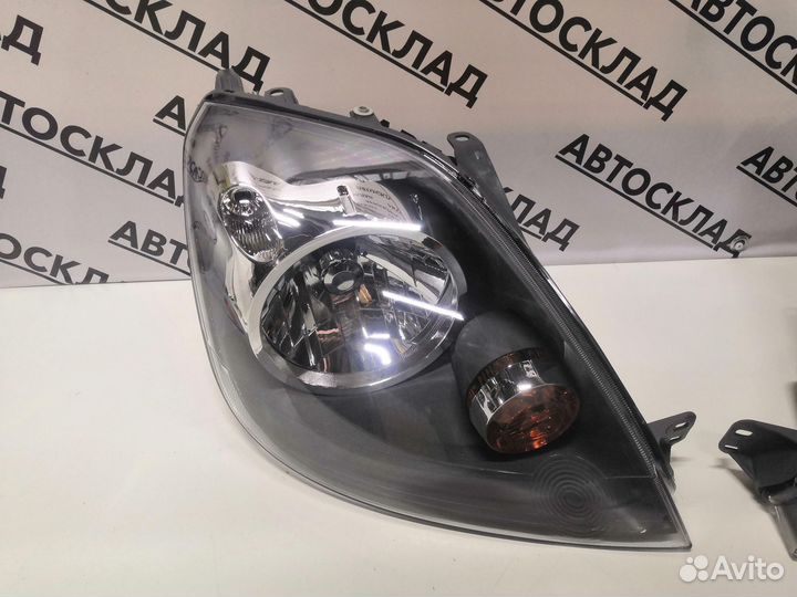 Форд фиеста фара