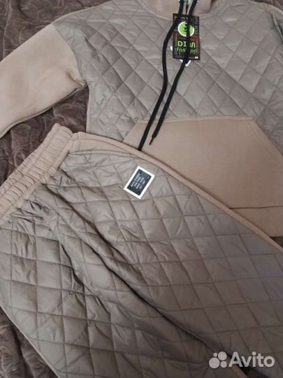 Костюм спортивный теплый детский. Не закатывается