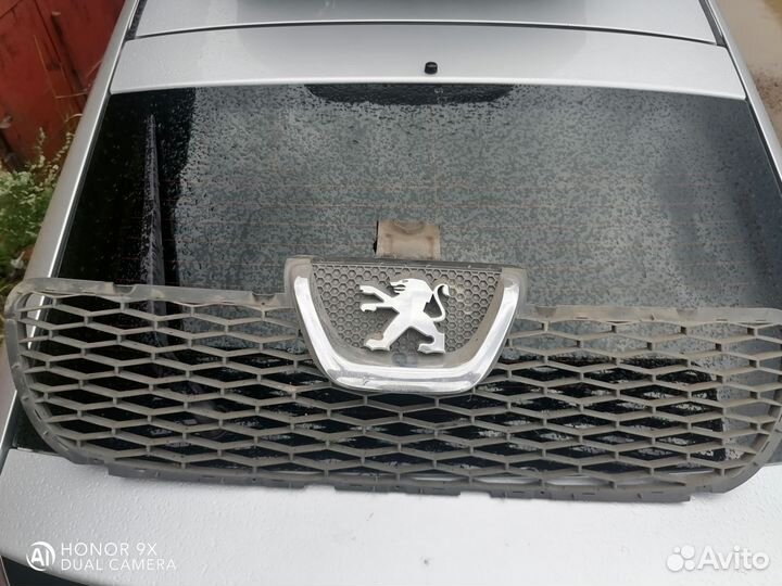 Решетка радиатора peugeot boxer
